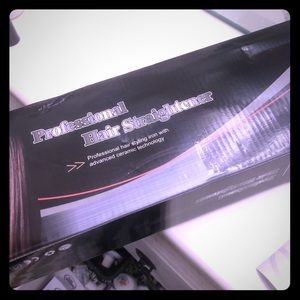 Tyme Lacynda Smith Professional Hair Straightener